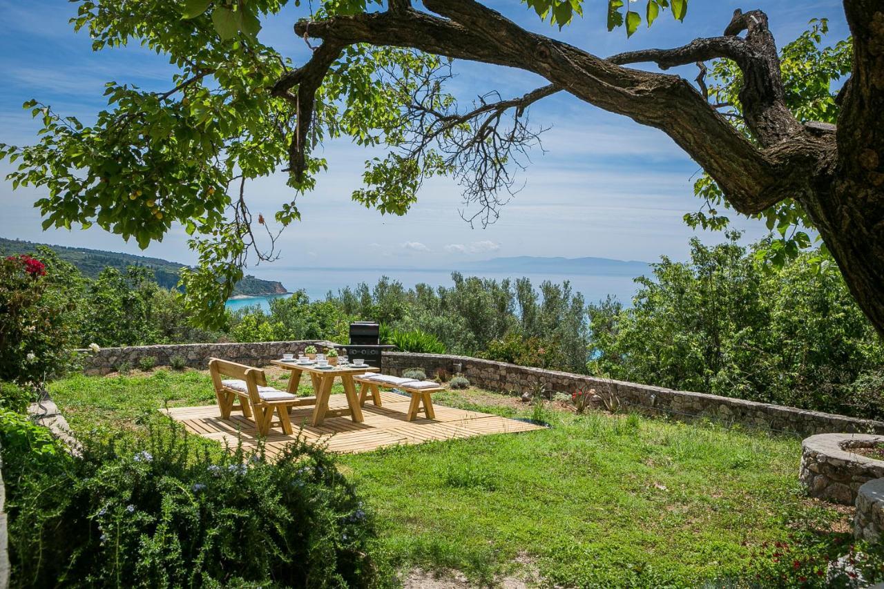 Villa Rania Lourdata  Exterior foto
